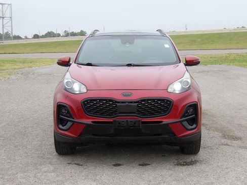 Used 2021 Kia Sportage S w/ S AWD Premium Package image 3