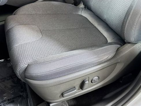 Certified 2023 Hyundai Santa Fe SEL image 15