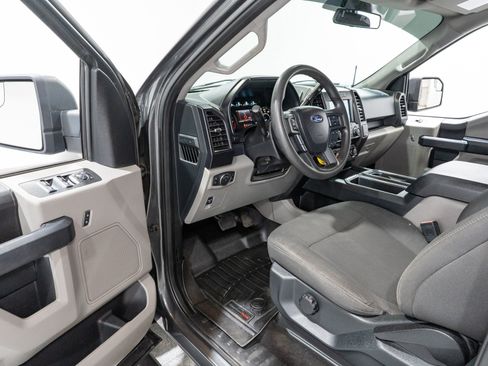 Used 2018 Ford F150 XL w/ Equipment Group 101A Mid AWD/4WD image 12