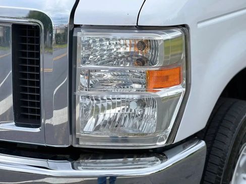 Used 2011 Ford E-150 and Econoline 150 w/ PWR Group RWD image 10