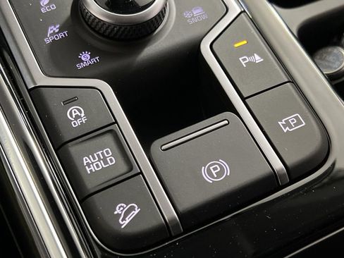 Used 2025 Kia Sorento SX AWD/4WD image 33