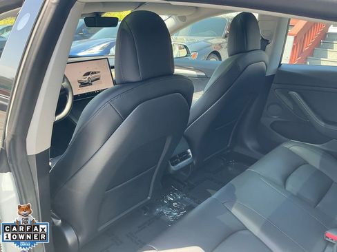 Used 2022 Tesla Model 3 RWD image 33