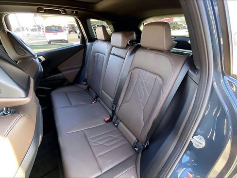 Used 2025 BMW X3 xDrive30i w/ Premium Package image 19