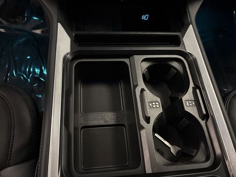 New 2026 Ford F250 Platinum image 25