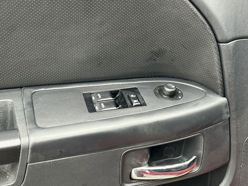 Used 2013 Dodge Challenger SXT Plus image 11