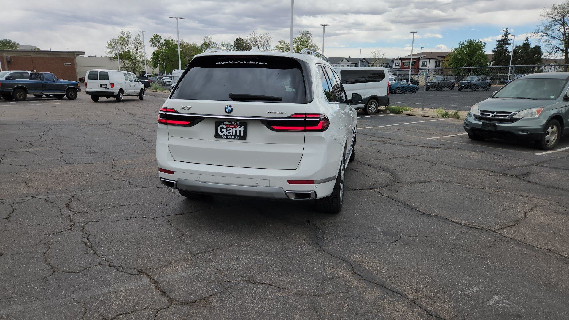 Used 2025 BMW X7 xDrive40i AWD/4WD image 14