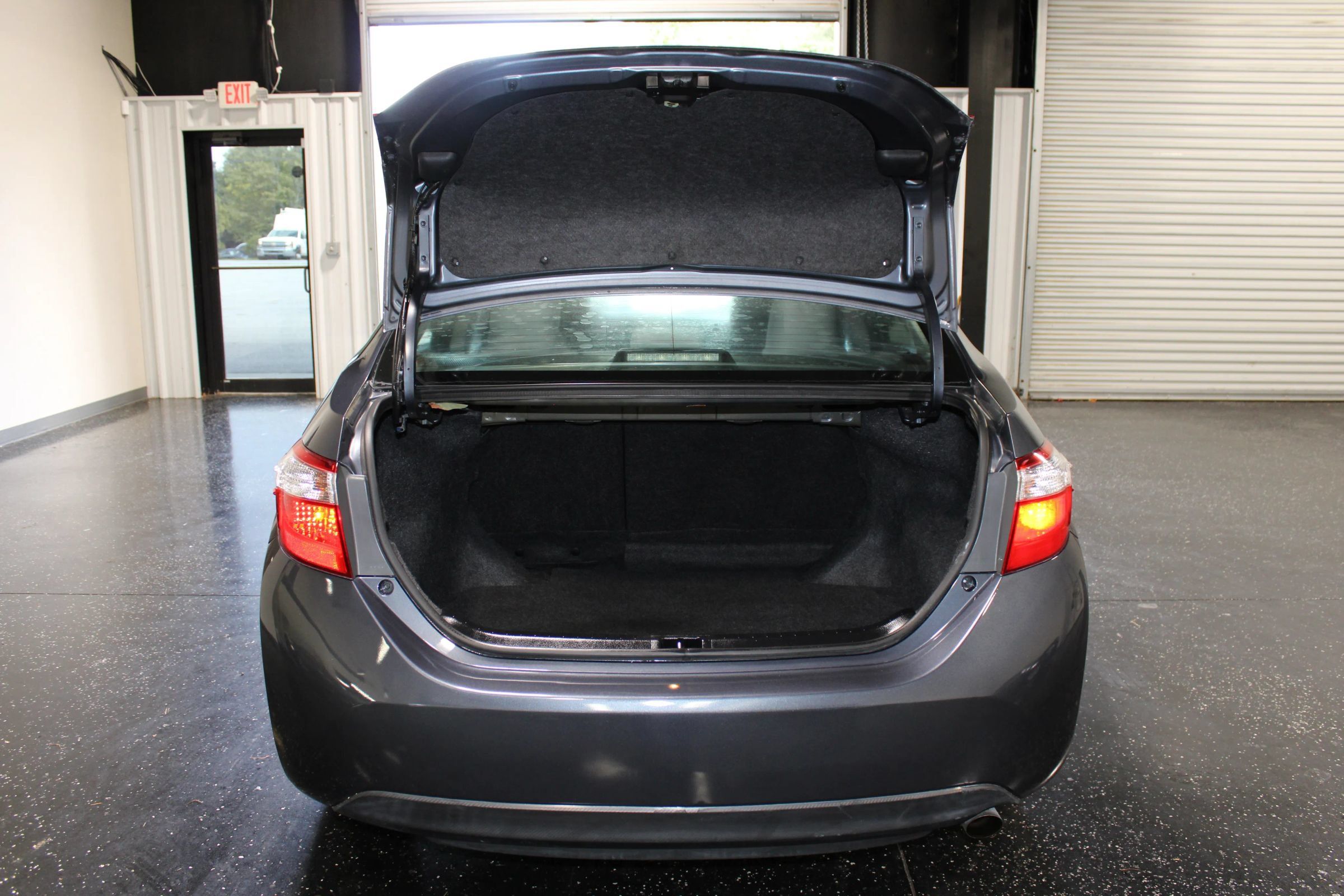 Used 2016 Toyota Corolla L FWD image 27