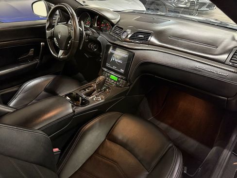 Used 2018 Maserati GranTurismo MC RWD image 16