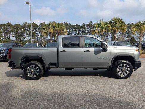 Certified 2024 Chevrolet Silverado 2500 Custom w/ Custom Convenience Package image 3