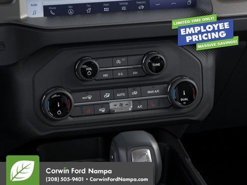 New 2026 Ford Bronco Outer Banks w/ Black Appearance Package AWD/4WD image 16