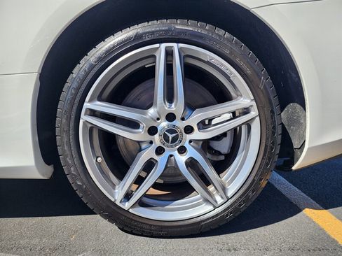 Used 2020 Mercedes-Benz E 450 4MATIC Cabriolet w/ AMG Line image 33