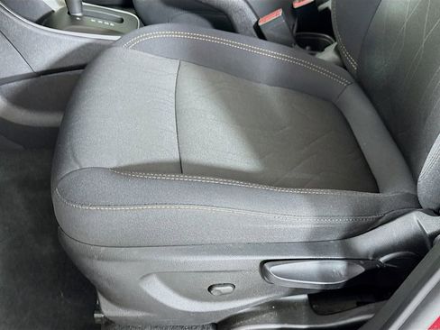 Used 2020 Chevrolet Trax LT image 22