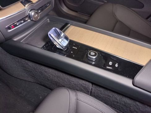 New 2026 Volvo XC60 T8 Plus w/ Climate Package image 24