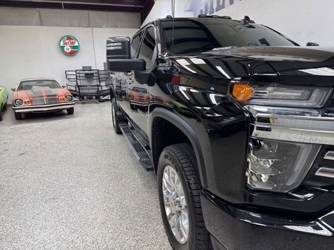 Used 2022 Chevrolet Silverado 3500 High Country w/ Z71 Off-Road Package image 55