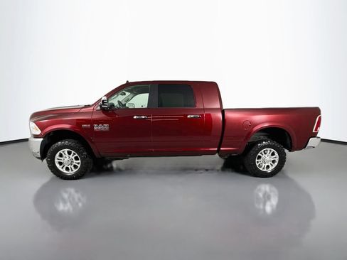Used 2017 RAM 2500 Laramie AWD/4WD image 2