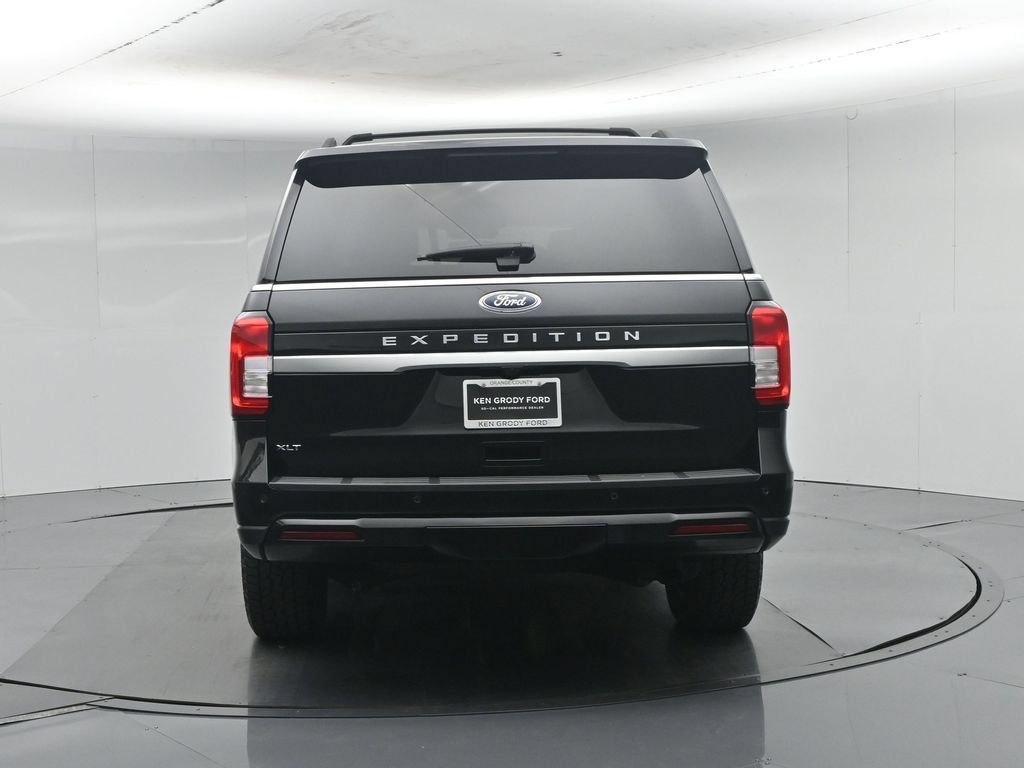 Certified 2024 Ford Expedition XLT AWD/4WD image 28