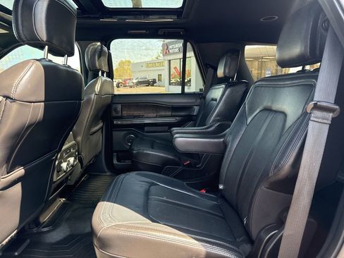 Used 2020 Ford Expedition Limited w/ Special Edition Package image 37