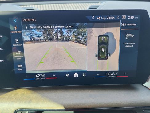 Used 2025 BMW X1 xDrive28i w/ Technology Package image 17