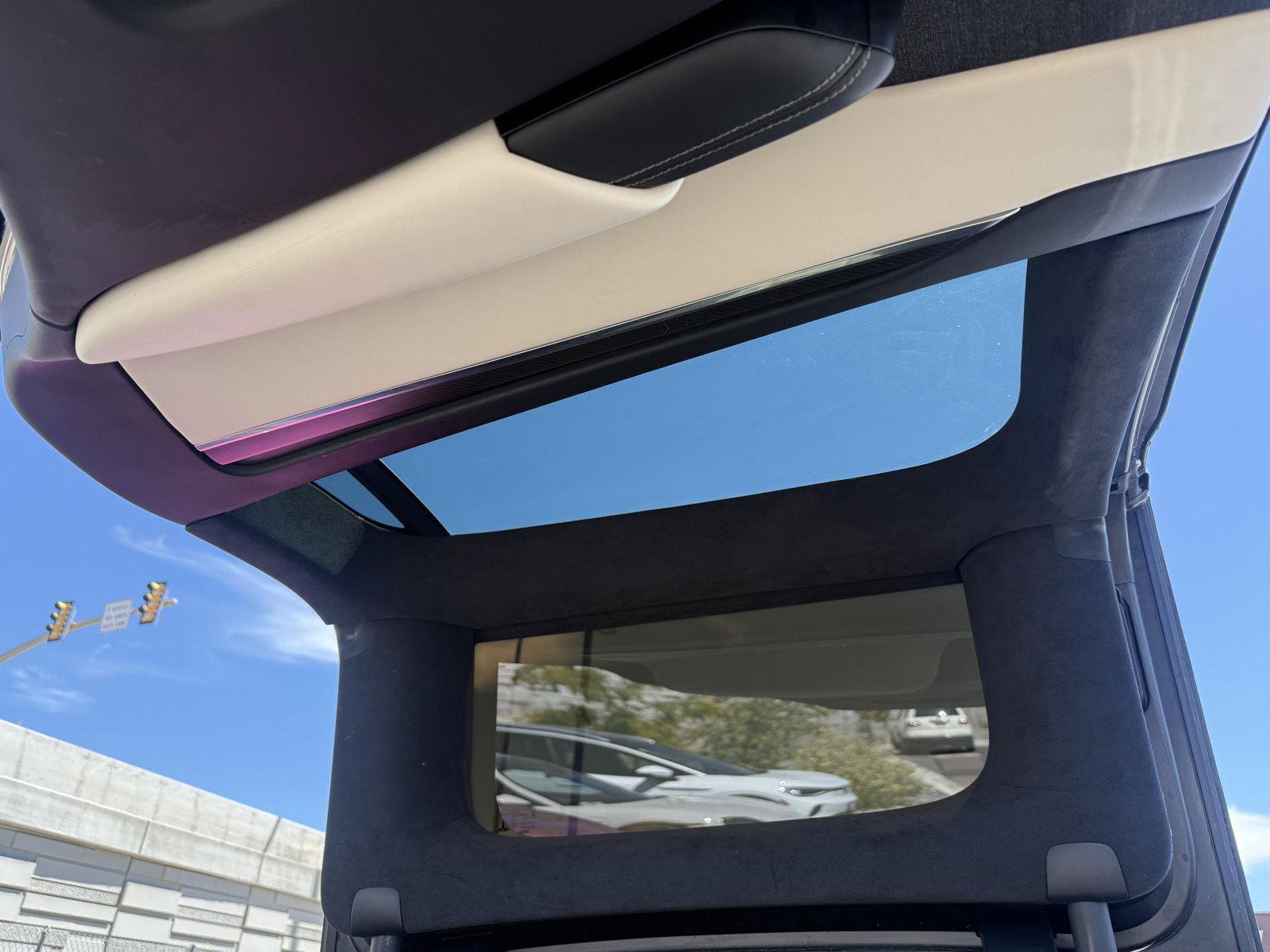 Used 2022 Tesla Model X Plaid AWD/4WD image 19