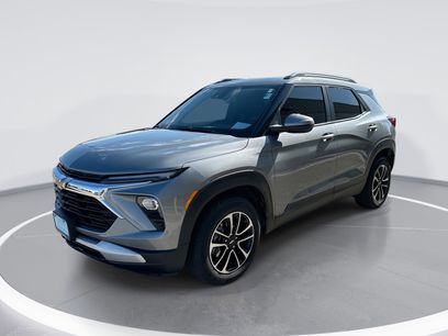 Used 2025 Chevrolet TrailBlazer LT w/ Convenience Package
