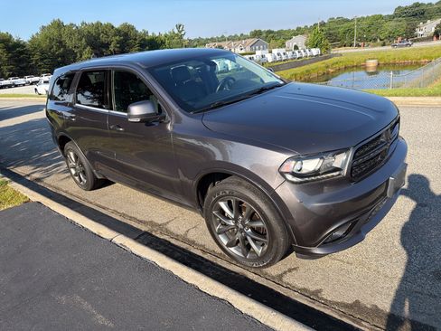 Used 2017 Dodge Durango GT w/ Nav & Power Liftgate Group AWD/4WD image 2
