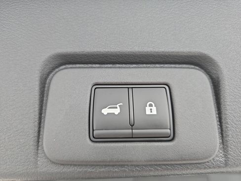 New 2026 Nissan Rogue Platinum w/ Platinum Premium Package AWD/4WD image 13