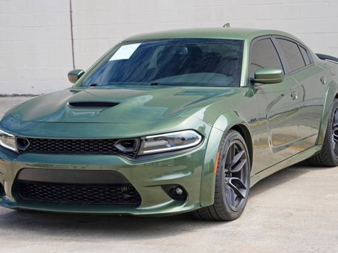 Used 2020 Dodge Charger Scat Pack RWD image 52