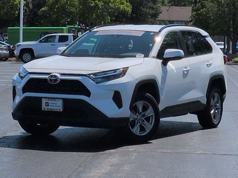 Certified 2025 Toyota RAV4 XLE AWD/4WD image 2