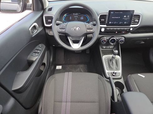 New 2026 Hyundai Venue SEL FWD image 23