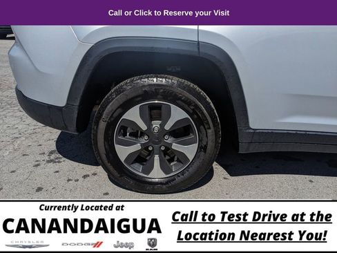 Used 2022 Jeep Grand Cherokee Limited 4xe w/ Luxury Tech Group II image 14