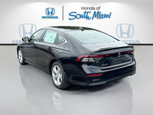 New 2026 Honda Accord LX image 5