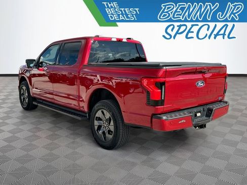 Used 2025 Ford F150 Lightning Flash image 7