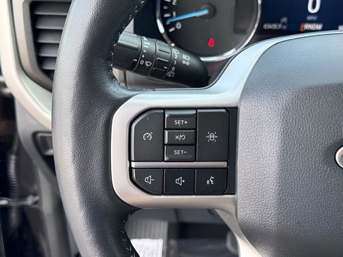 Used 2024 Ford Expedition Max XLT RWD image 15
