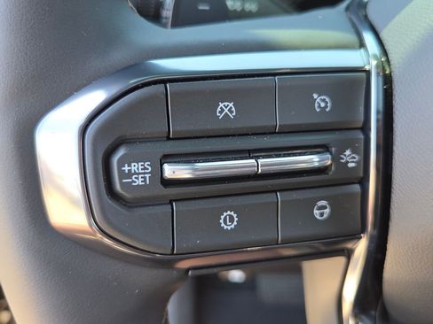 New 2026 GMC Yukon AT4 w/ AT4 Premium Plus Package AWD/4WD image 25