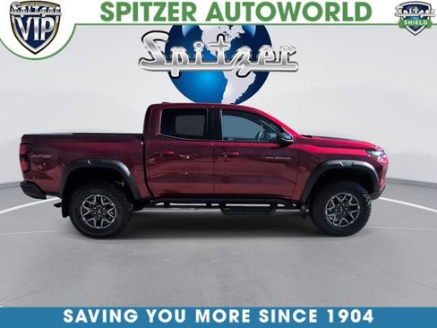 Used 2025 Chevrolet Colorado ZR2 w/ Technology Package image 10