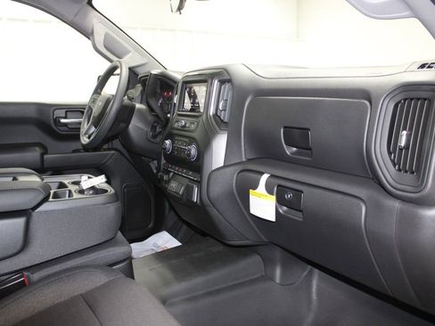 New 2026 Chevrolet Silverado 1500 Custom Trail Boss AWD/4WD image 31