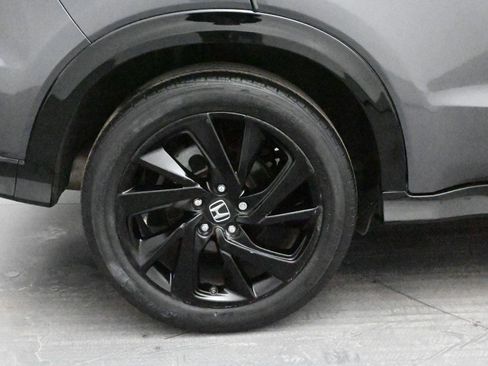 Used 2019 Honda HR-V Sport image 13