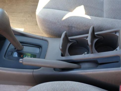 Used 1997 Toyota Camry CE image 19