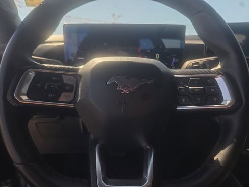 Used 2024 Ford Mustang Ecoboost Convertible image 12