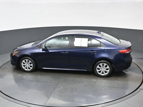 Used 2024 Toyota Corolla LE FWD image 36