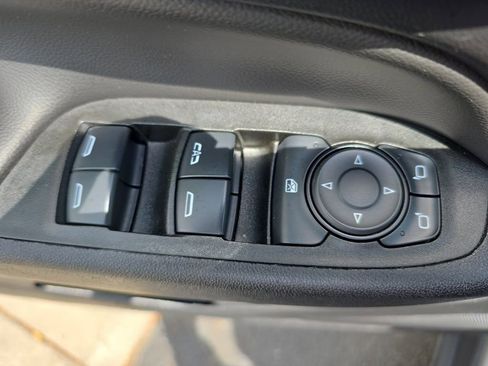 Used 2024 Chevrolet Equinox LT AWD/4WD image 28