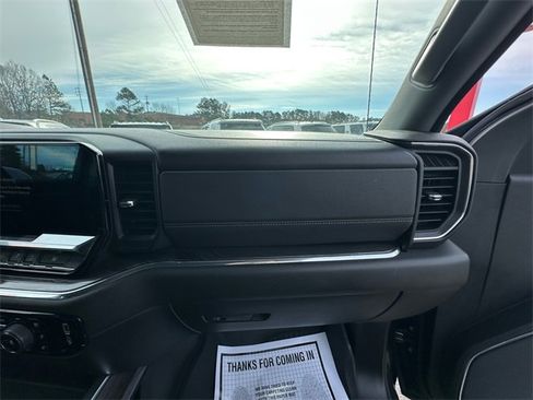 Used 2024 Chevrolet Silverado 1500 LTZ w/ LTZ Premium Package image 16