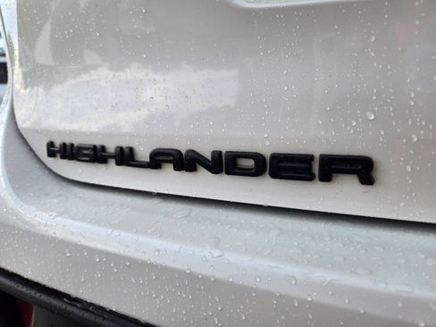 Used 2021 Toyota Highlander XSE AWD/4WD image 48