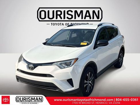 Certified 2018 Toyota RAV4 LE FWD image 1