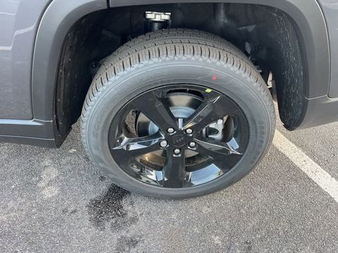 New 2026 Jeep Grand Cherokee L Limited AWD/4WD image 21
