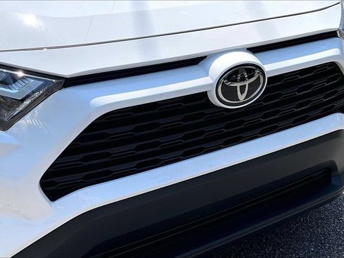 Used 2024 Toyota RAV4 XLE FWD image 34