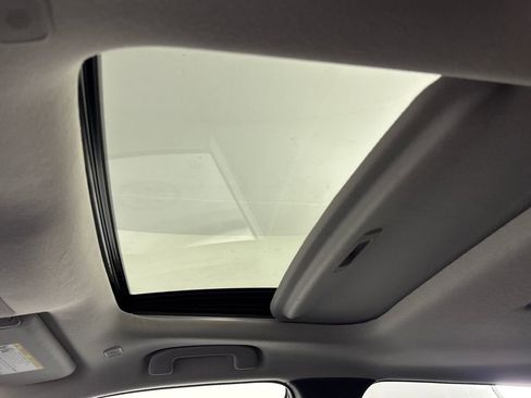 Certified 2023 Toyota Corolla Cross XLE w/ Convenience Package image 25