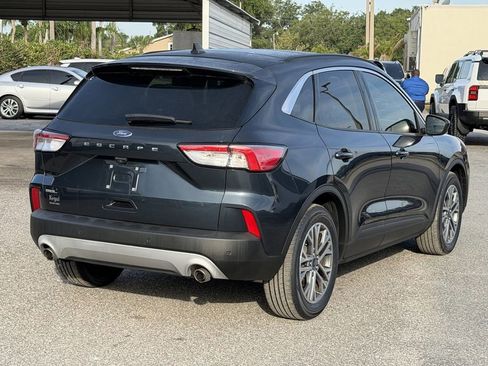 Used 2022 Ford Escape SEL FWD image 5
