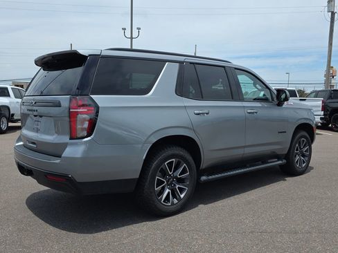 Used 2023 Chevrolet Tahoe Z71 w/ Luxury Package AWD/4WD image 5