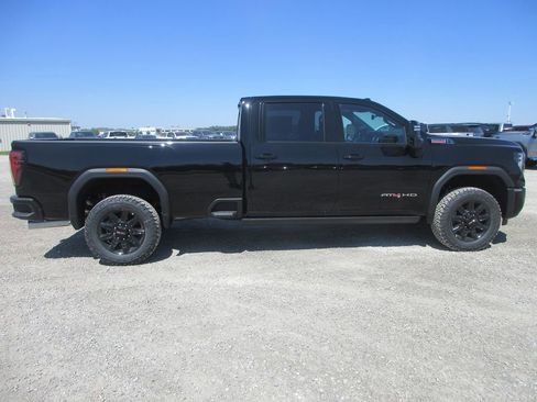 New 2026 GMC Sierra 3500 AT4 w/ AT4 Premium Plus Package AWD/4WD image 3